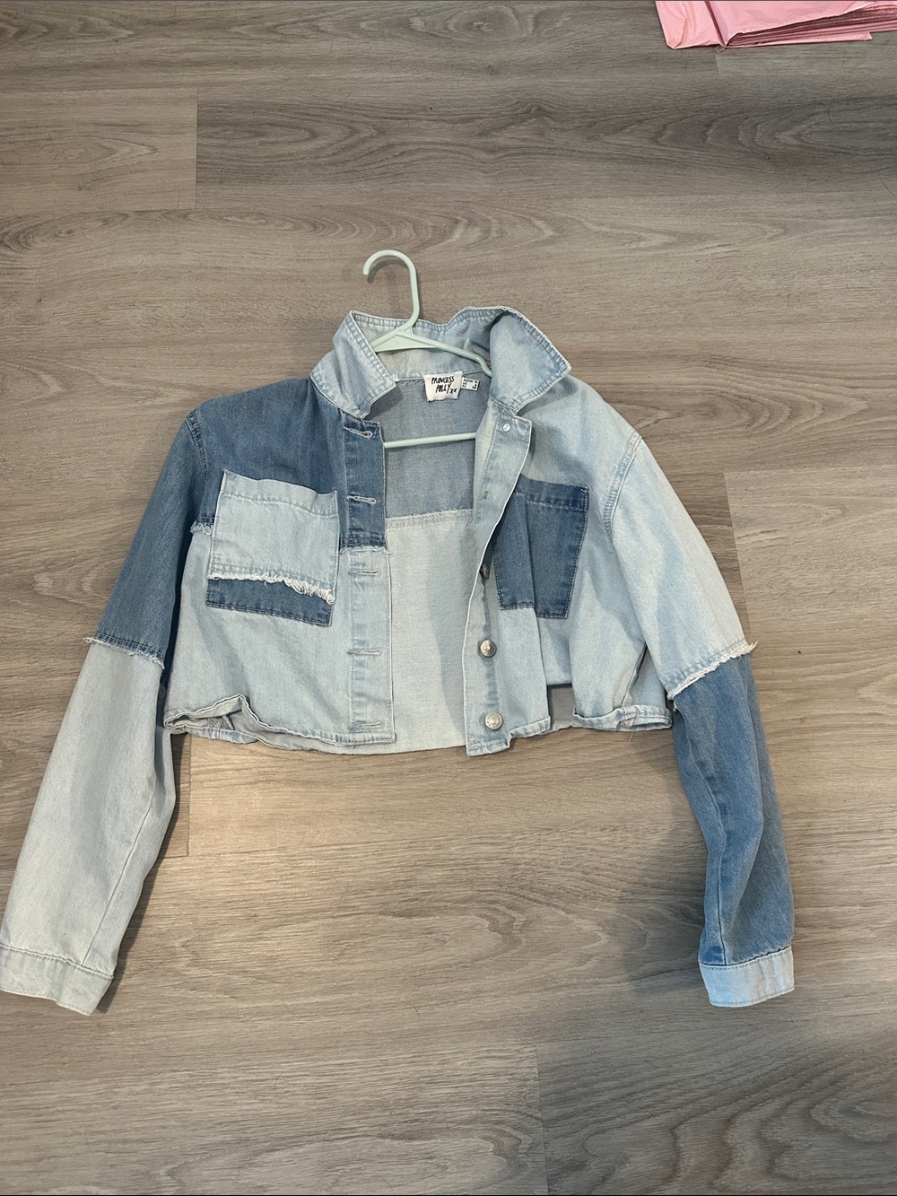 Princess Polly Two-Tone Cropped Denim Jacket - Light & Medium Blue